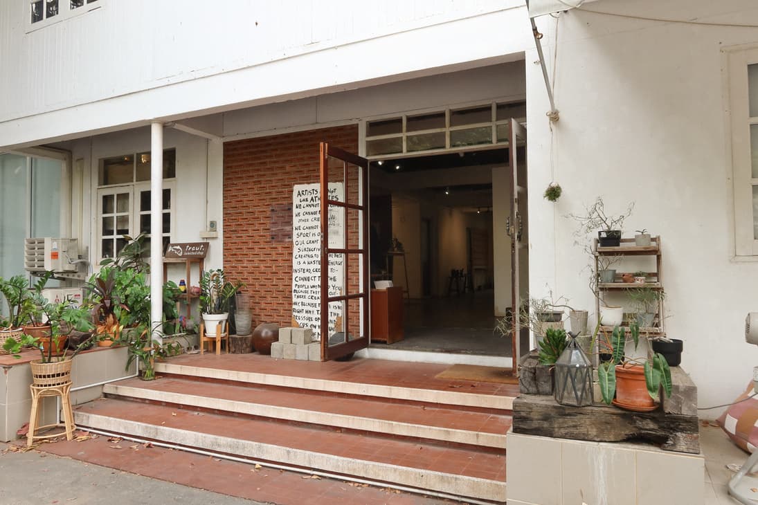 Main Hall 4