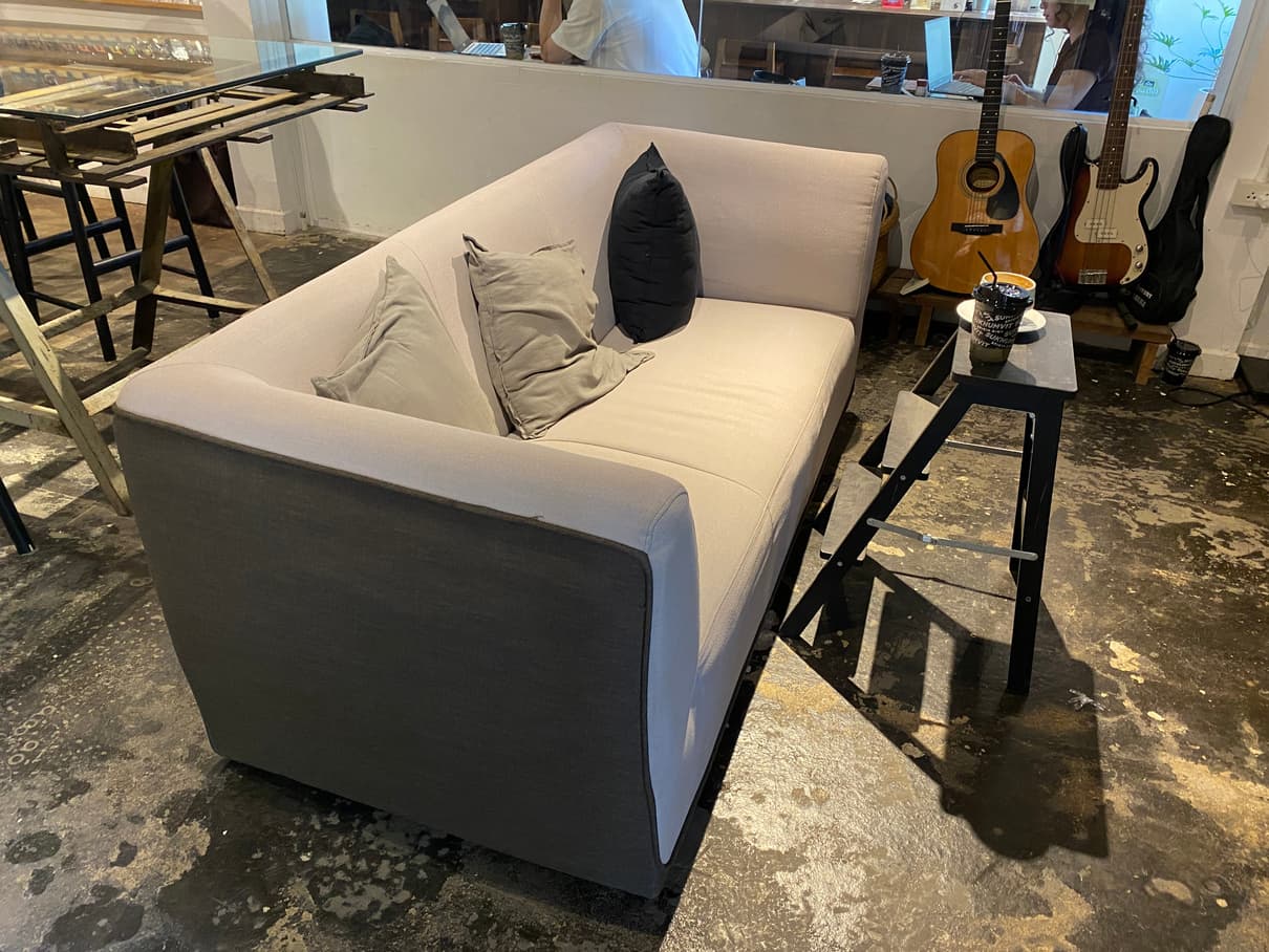 Sofa Zone 4