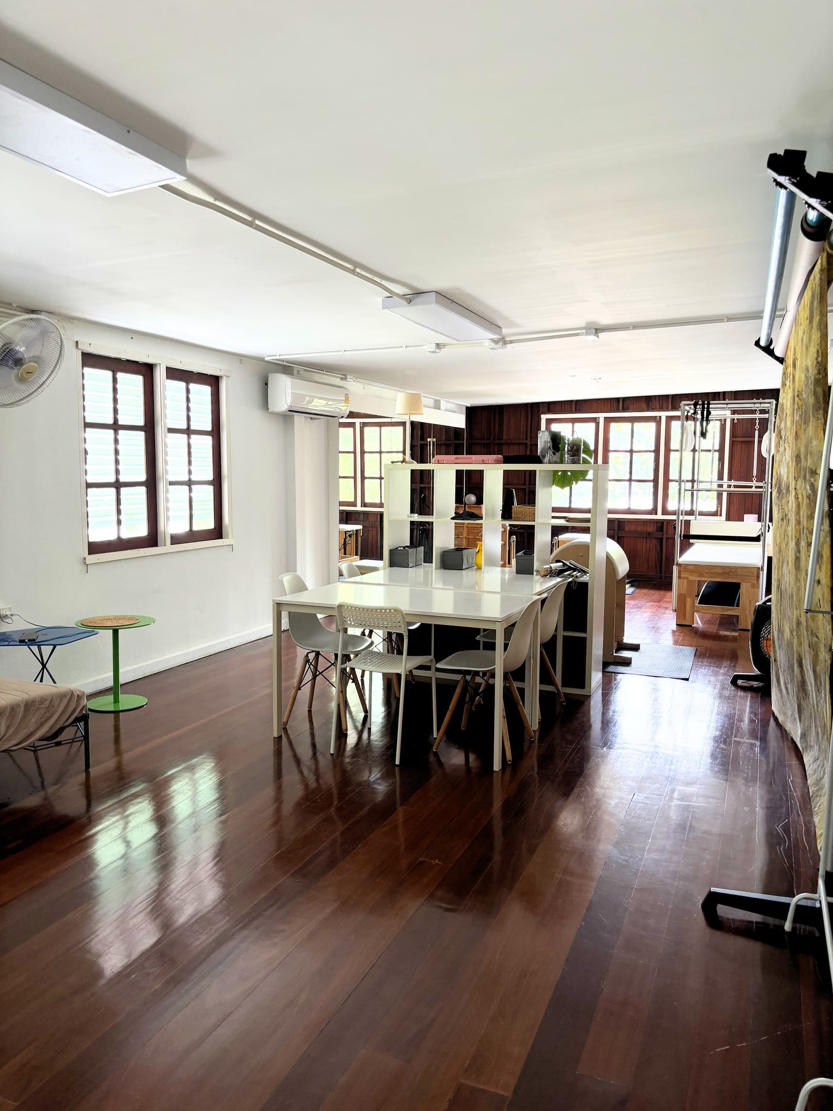 Studio 2